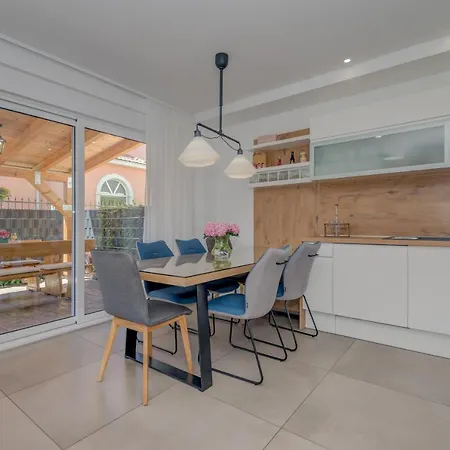 Apartament Nevera Trogir